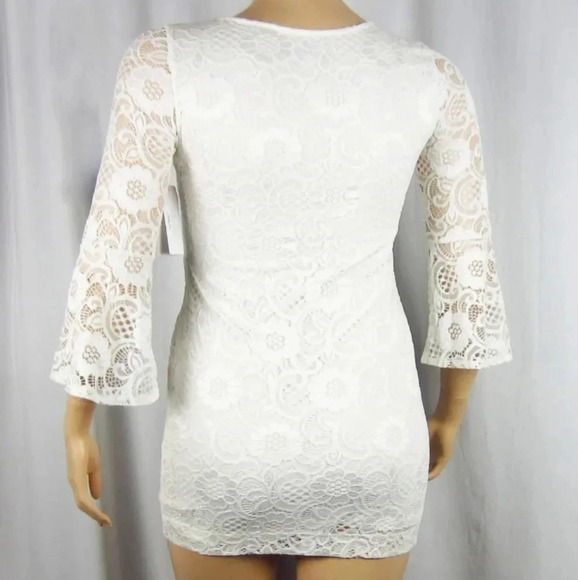 Robbie Bee Signature Lace 3/4 Bell-Sleeve Sheath Dress Ivory Size Medium - Picture 2 of 7